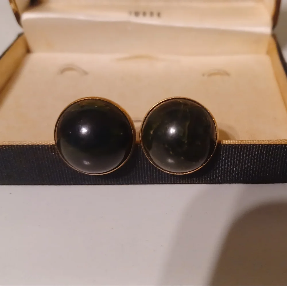 Vintage Swank Grand Prix Cufflinks in original box. - Picture 2 of 4
